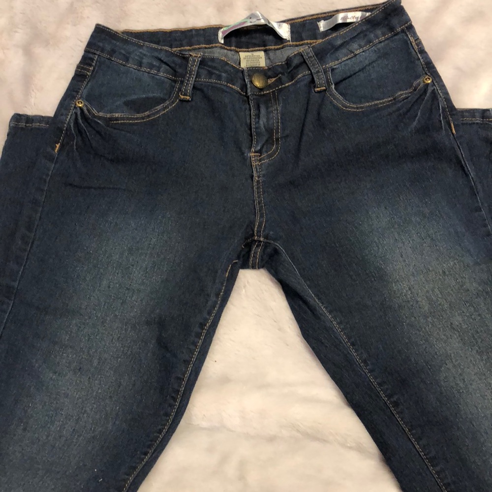 Blue skinny jeans